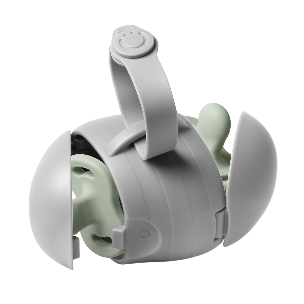 George Axion Baby Travel Pacifier Clip Sage